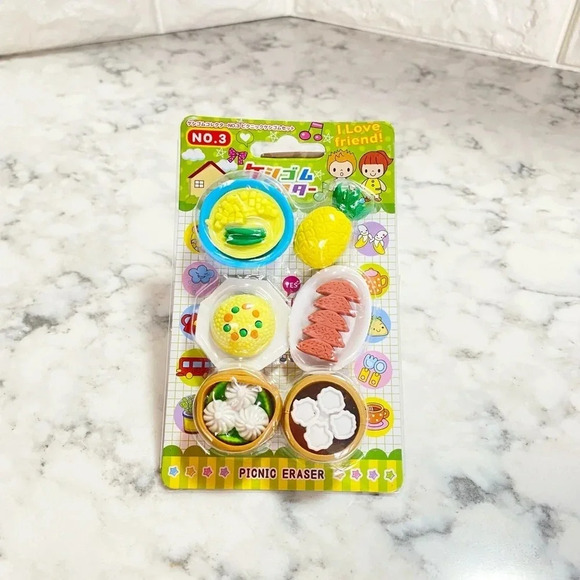 3/$20 🌸 Puzzle Eraser Set - Picture 1 of 4
